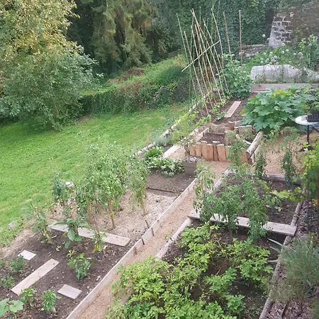 D'hotes Les Portes De La Saone Bed & Breakfast 3*